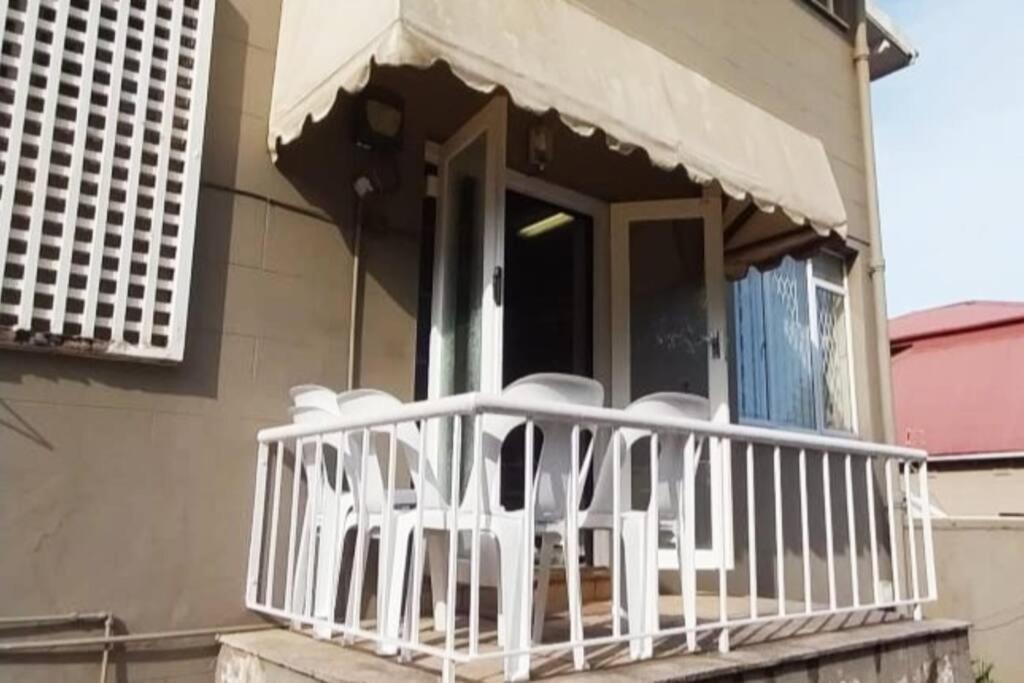 Spacious 1 Bedroom, Self Catering Apartment In Glenwood, Durban Eksteriør billede
